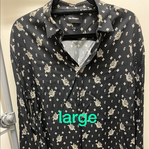 Trendy shirt from French brand The Kooples - Picture 1 of 2